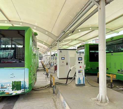 公交車站
