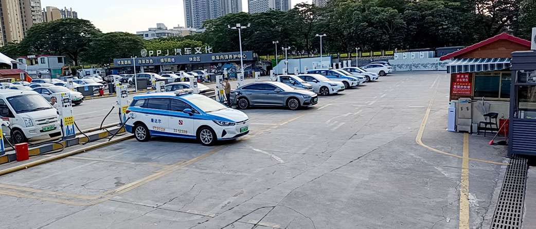 示范型大功率充電站